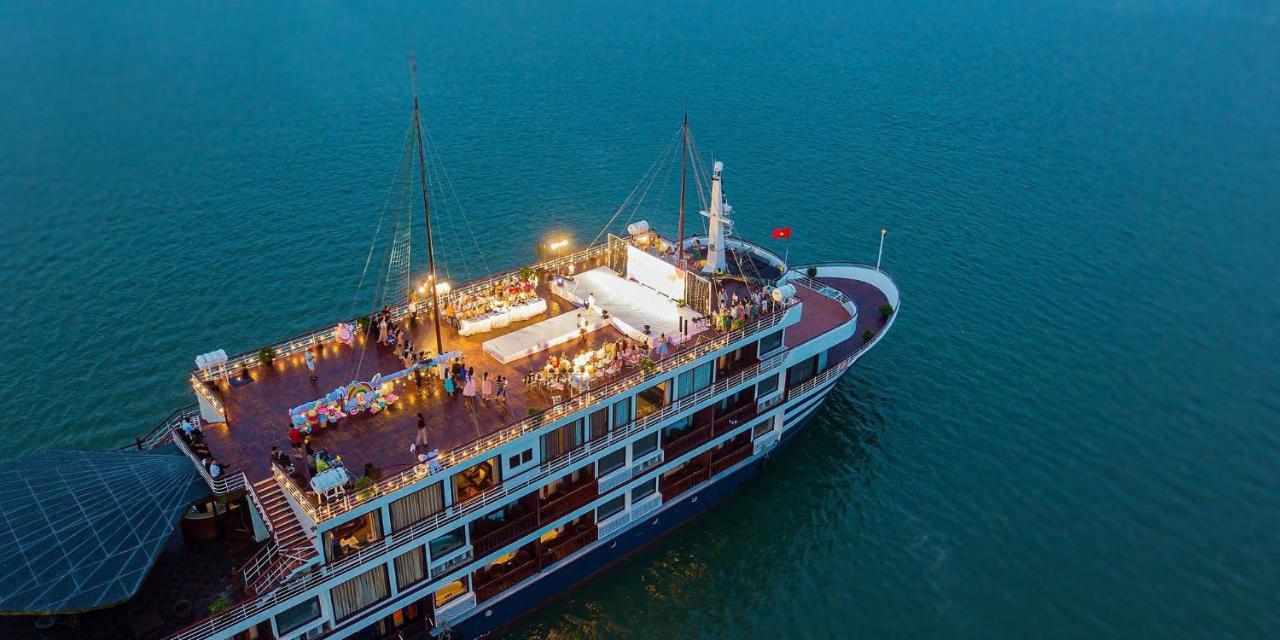 Erina Cruise By Hag Ξενοδοχείο Χα Λονγκ Εξωτερικό φωτογραφία
